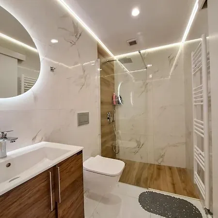 Luxury פאטרה